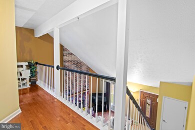 5901 Manor House Ln, Brooklyn, MD 21225 - photo 3