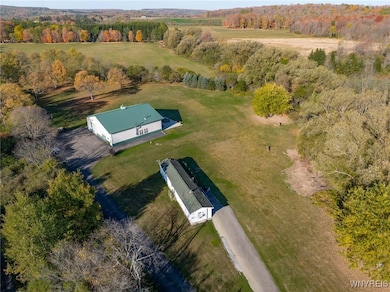 11181 Scotch Rd, Freedom, NY 14065 - photo 2