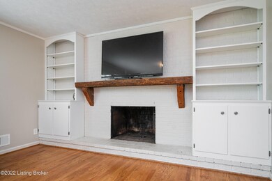 2114 Bridlewood Drive-28