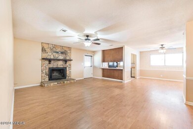 255 Jefferson Cir 9