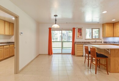 7-web-or-mls-7214-rockydale-rd