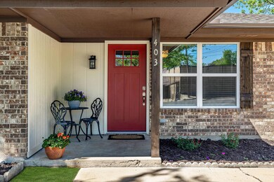 403 Throckmorton St, Weatherford, TX 76086 - photo 3