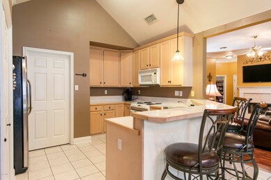 5 kitchen 1