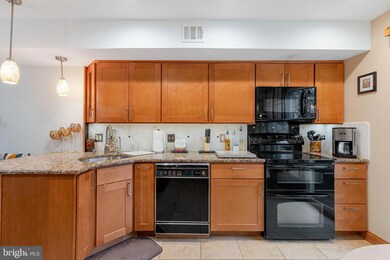 19 Ridgeway Square unit 104, Wilmington, DE 19810 - photo 7