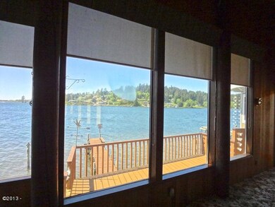 1351 SE East Devils Lake Rd, Lincoln City, OR 97367 - photo 5