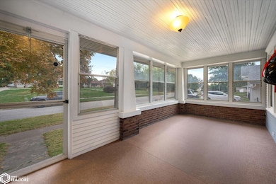 1105 Boundary St, Red Oak, IA 51566 - photo 4