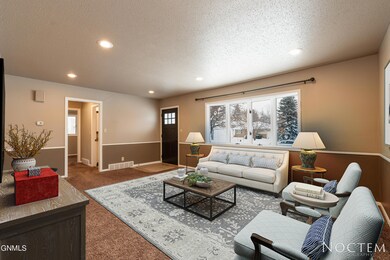 1326 N 16th St-29