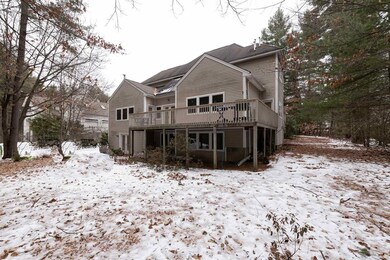 4 Horizon Cir, Nashua, NH 03064 - photo 2