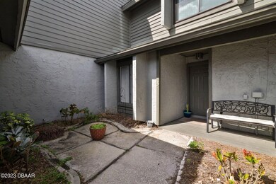 Private Courtyard Entry
