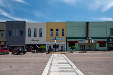 214 W Main St unit 202, Denison, TX 75020 - photo 2