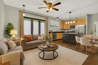 6614 S Ingleside Ave unit 1S, Chicago, IL 60637 - photo 4