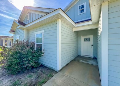 11 Garland Cir, Crawfordville, FL 32327 - photo 2