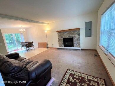 612 Whipporwill Dr, Bushkill, PA 18324 - photo 6