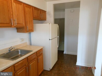 1357 Pentwood Rd, Baltimore, MD 21239 - photo 7