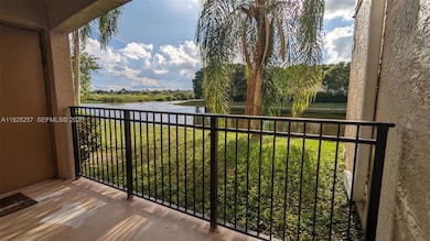 160 SW 117th Terrace unit 6106, Pembroke Pines, FL 33025 - photo 2