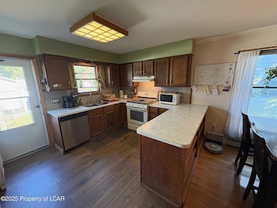 39 S Thomas Ave, Kingston, PA 18704 - photo 7