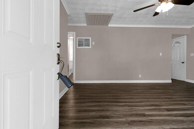 529 Palace Lane
