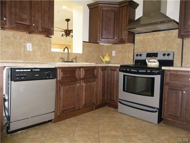 1320 N Wahneta St, Allentown, PA 18109 - photo 5