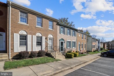 9527 Saluda Ct, Lorton, VA 22079 - photo 2