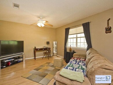 203 S Mitchell St unit 6, San Marcos, TX 78666 - photo 3