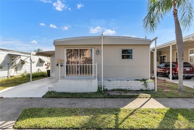 1709 21st Ave W, Bradenton, FL 34205 - photo 2