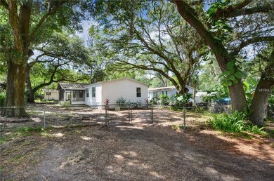 5324 Royal Oak Dr, Tampa, FL 33610 - photo 2