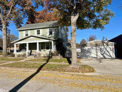 123 W Chestnut St, Clarinda, IA 51632 - photo 2