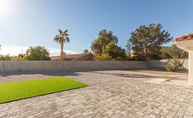 7611 Laredo St, Las Vegas, NV 89117 - photo 7