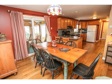 22 Overland St, Manchester, NH 03103 - photo 7