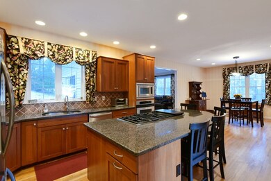 12 Bazaleel Cir, Uxbridge, MA 01569 - photo 3