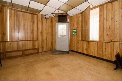 4497 Edgemont St, Philadelphia, PA 19137 - photo 6