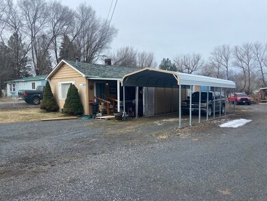 1226 Kane St, Klamath Falls, OR 97603 - photo 3