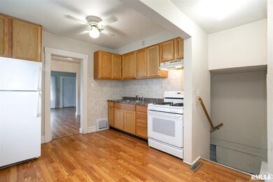 2007 Mound St, Davenport, IA 52803 - photo 7