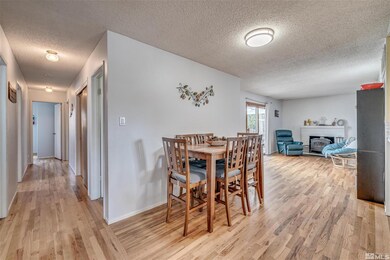 300 Gault Way, Sparks, NV 89431 - photo 7