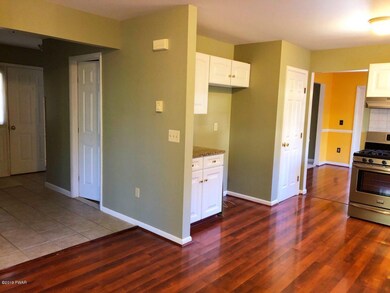 102 Mount Laurel Ln, Dingmans Ferry, PA 18328 - photo 4