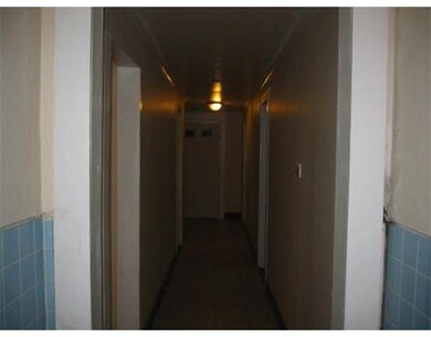 82 Grand St unit 1st Fl, Lowell, MA 01851 - photo 6