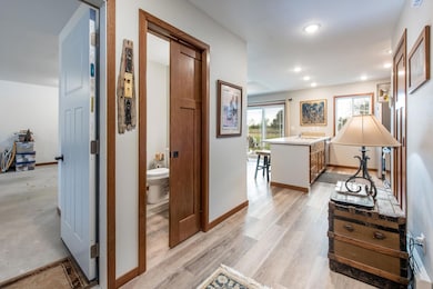 323 Fairgrounds Rd unit 4, Alexandria, MN 56308 - photo 3