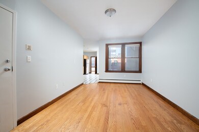 71 Myrtle St unit 301, Boston, MA 02114 - photo 5