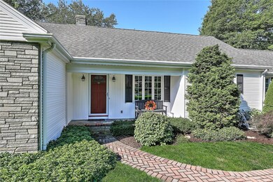 47 Newell Dr, Cumberland, RI 02864 - photo 4