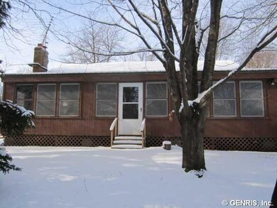 Porch - Enclosed Front enclosed porch