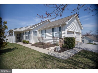 527 Fox Den Ct unit 185, Glen Mills, PA 19342 - photo 2