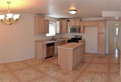 570 River Valley St, El Paso, TX 79915 - photo 3