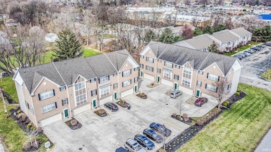 1752 Willis St, South Bend, IN 46637 - photo 2