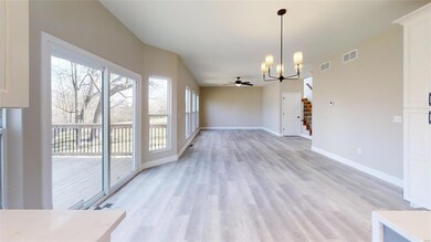 112 Blackwolf Run Ct, Caseyville, IL 62232 - photo 6