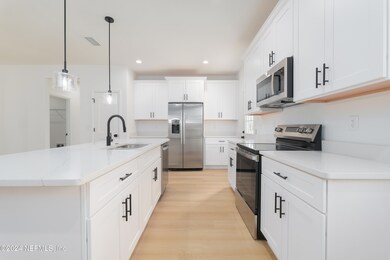 4588SE8thAveMelroseFL-9