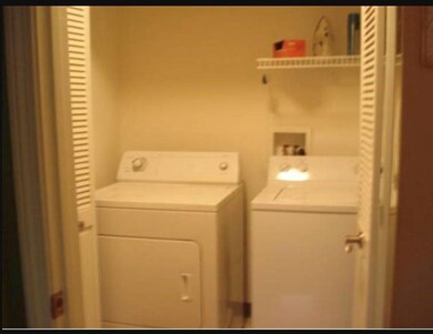 Crosswoods Path Condominium unit 31, MerriMacK, NH 03054 - photo 6