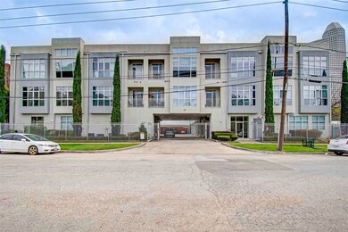 Modern condo in Midtown