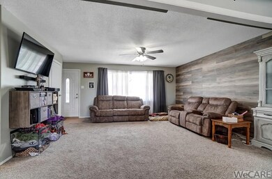 2613 Debbie Dr, Lima, OH 45807 - photo 5