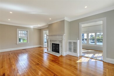 1144 Narragansett Blvd, Cranston, RI 02905 - photo 6