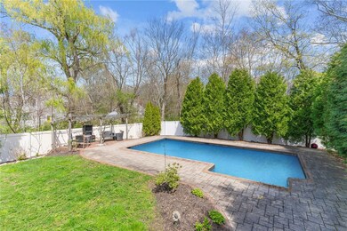 14 Wales Dr, Bristol, RI 02809 - photo 4